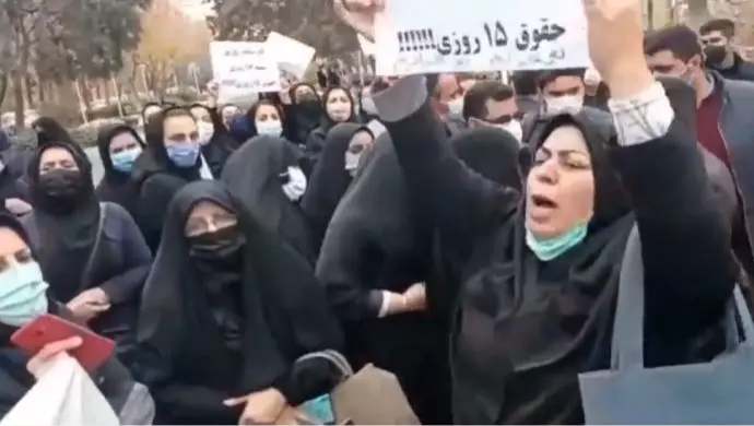 تجمعات احتجاجية للعمال والمعلمين في إيران - السبت 18 ديسمبر