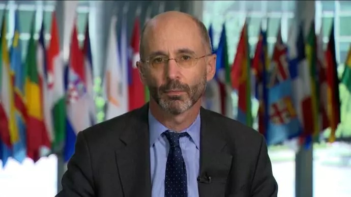 تحذير أمريكي: النظام الإيراني يلعب بالنار