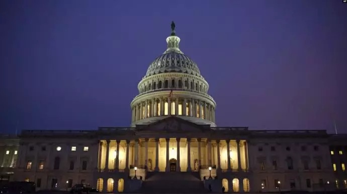 جمهوريون في الكونغرس يدعون إلى محاسبة إدارة بايدن على ضربات النظام الإيراني بطائرات مسيرة