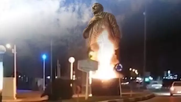 ردود فعل النظام المجنونة على حرق تمثال سليماني