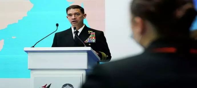 الأسطول الخامس للبحرية الأمريكية يشكل وحدة جديدة للرد على تهديدات النظام الإيراني