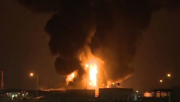 السعودية: لن نتحمل مسؤولية أي نقص في إمدادات البترول في ظل هجمات الحوثية الإرهابية المدعومة من إيران