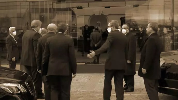 أسوشيتد برس: عودة باقري إلى طهران علامة على زيادة الضغط على طهران