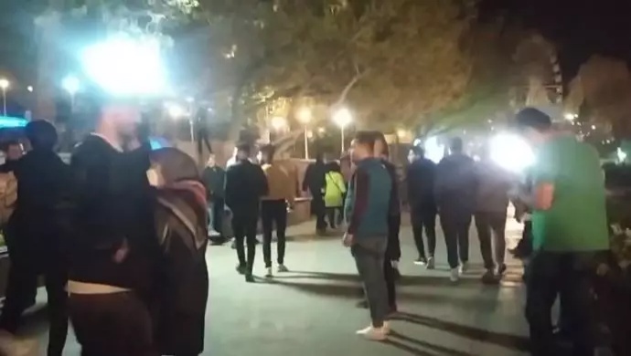 دوي شعار "الموت لخامنئي والتحية لرجوي" في  تبريز