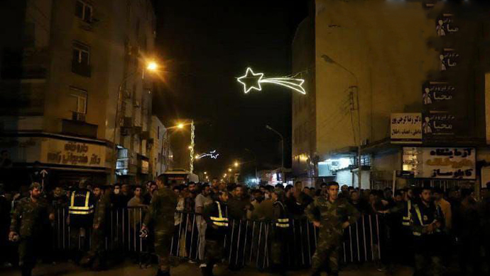 فوكس نيوز: في آبادان هتف المواطنون بشعارات مناهضة لخامنئي