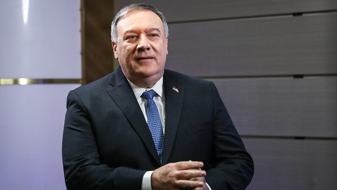 بومبيو يحث الإدارة الأمريكية على التواصل مع مجاهدي خلق