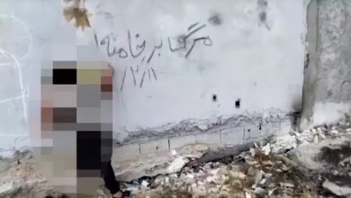 كتابة شعارات ولصق منشورات في المدن الإيرانية - الموت لخامنئي وعاش رجوي