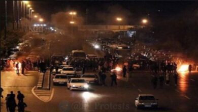 استمرار احتجاجات غاضبة في إيران والاشتباك مع قوات النظام