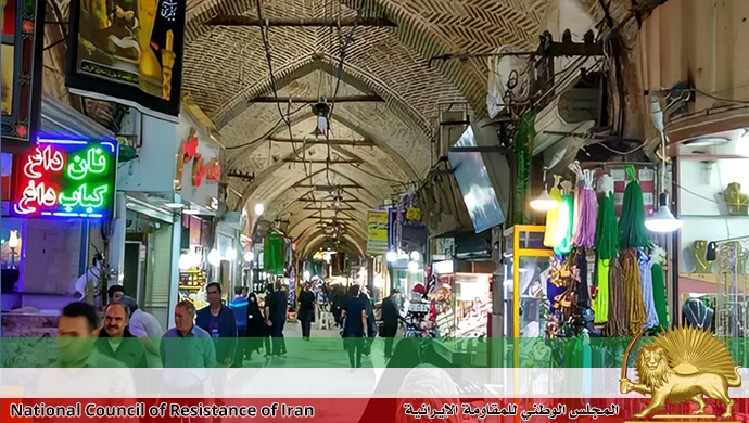 إيران – شهر ري- هتافات مدوية "الموت لخامنئي وعاش رجوي" و"إيراني يقظ ويكره نظامي الشاه والملالي"