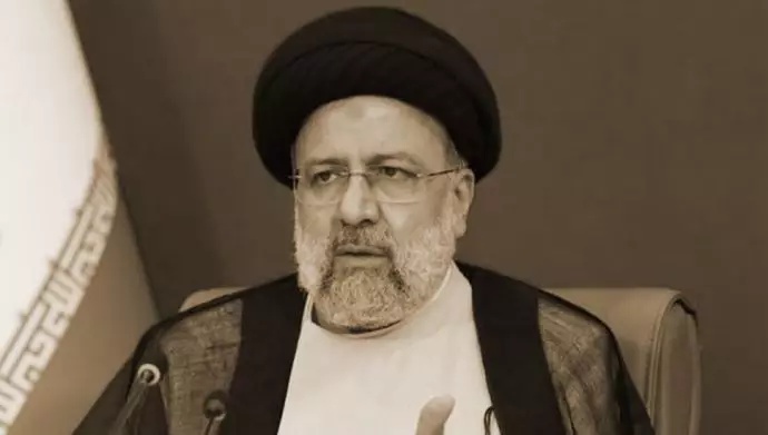 عواء رئيسي، والإقرار بأربعين عاما من المواجهة بين مجاهدي خلق والملالي الحاكمين
