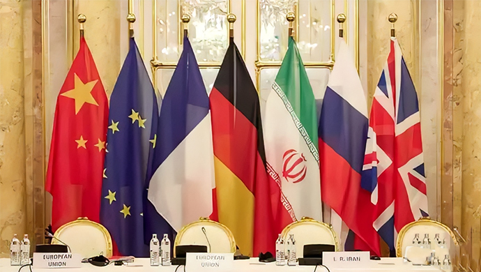 موقع "هيل": كفى العمل بالاتفاق النووي الضعيف مع إيران، لقد حان الوقت لتنفيذ "الخطة B"