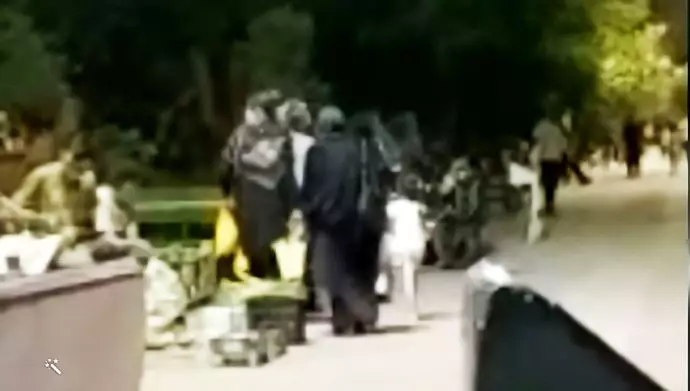 طهران .. لا للتاج ولا للعمامة انتهى عهد الملالي