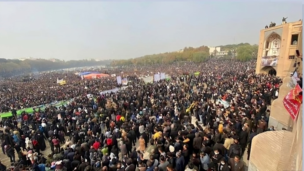 أ ف ب حملة القمع بهدف خنق المحتجين في إيران 