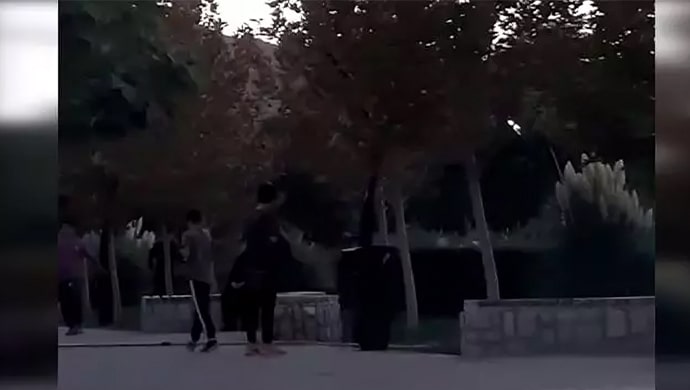 طهران ومشهد: بث خطاب مسعود رجوي حول ضرورة إسقاط نظام الملالي