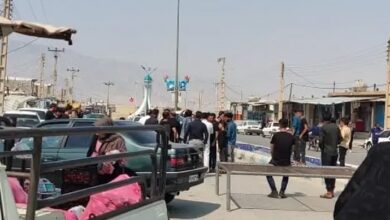 احتجاجات لسكان مدن خوزستان للاعتراض على انقطاع التيار الكهربائي خلال ذروة حرارة الصيف