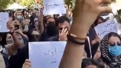 احتجاجات طلابية في جامعة طهران تندّد بمقتل مهسا أميني