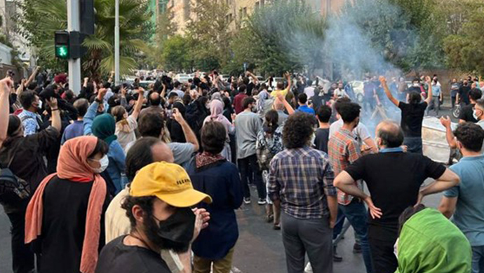 الحق بين صورتين، أو كيف تتعلمه