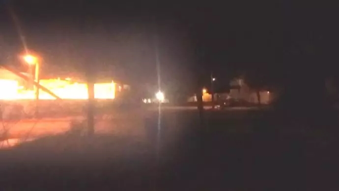 هجوم شباب الانتفاضة على مقر قوات الحرس في قزوين