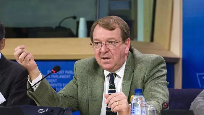 ستيفنسون الاحتجاجات ضد نظام الملالي الفاشي تتحول إلى ثورة واسعة النطاق