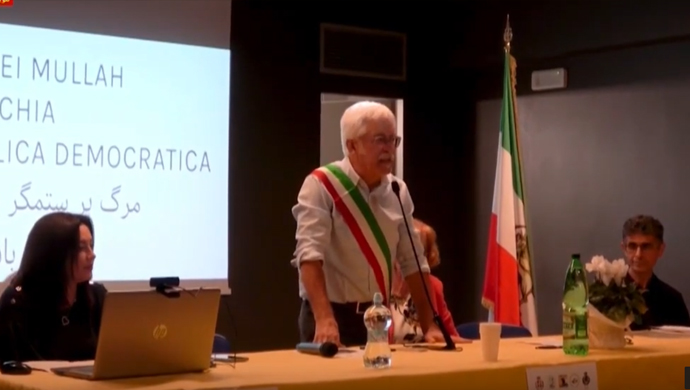 مؤتمر في مدينة موروزو بإيطاليا لدعم الانتفاضة الوطنية للشعب الإيراني