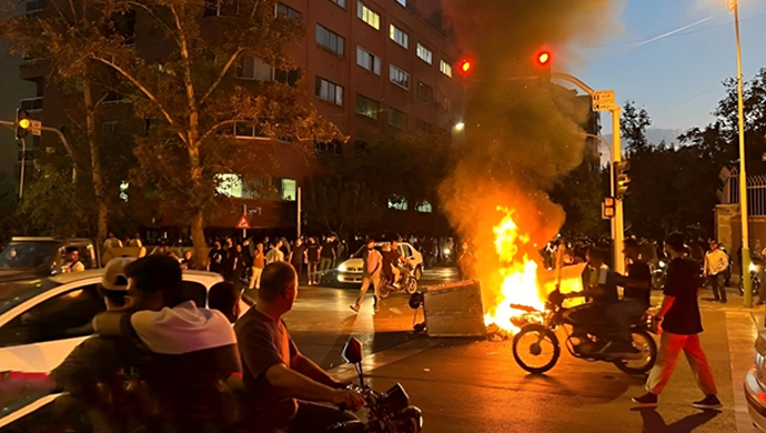 الليلة الـ 61 للانتفاضة والذكرى الثالثة لانتفاضة نوفمبر 2019