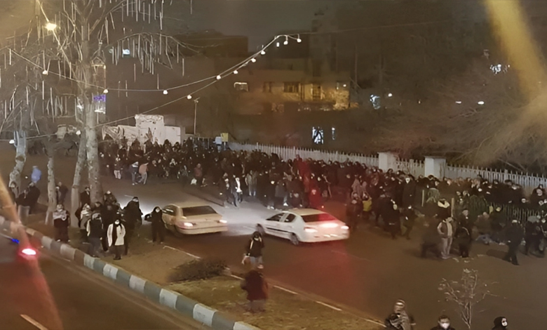 في الليلة الـ 83 من الانتفاضة، مظاهرات ليلية في طهران ومدن مختلفة