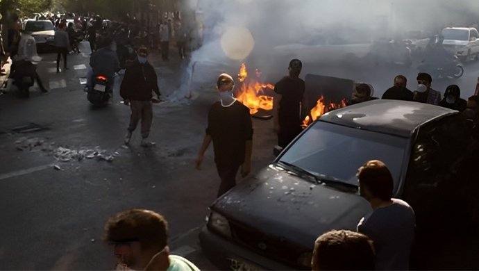 نبذة عن إنتفاضة إيران لليومها الـ 78