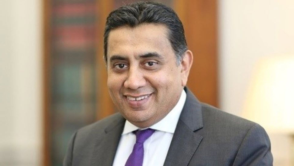 نائب وزير الخارجية البريطاني: شرعية النظام الإيراني تنهار ليس كل يوم بل كل ساعة