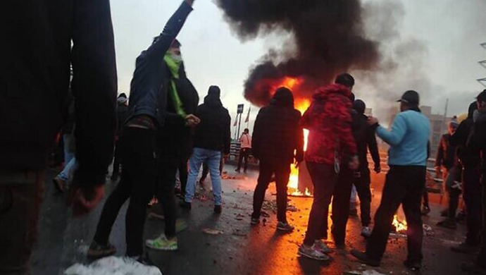 تقريرعن الانتفاضة في يومها الـ 98