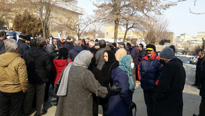 نبذة عن إنتفاضة إيران في يومها الـ130