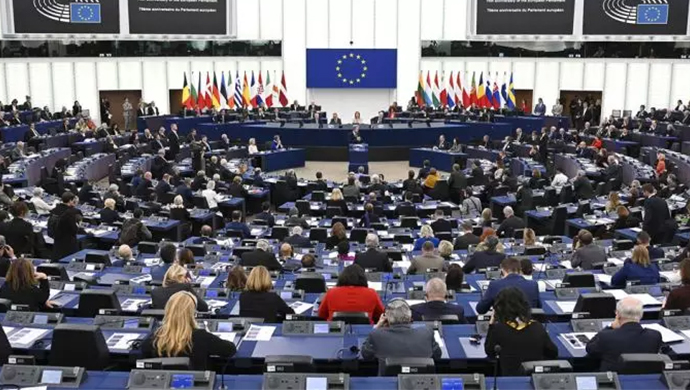 وضع البرلمان الأوروبي قوات الحرس في قائمة الجماعات الإرهابية