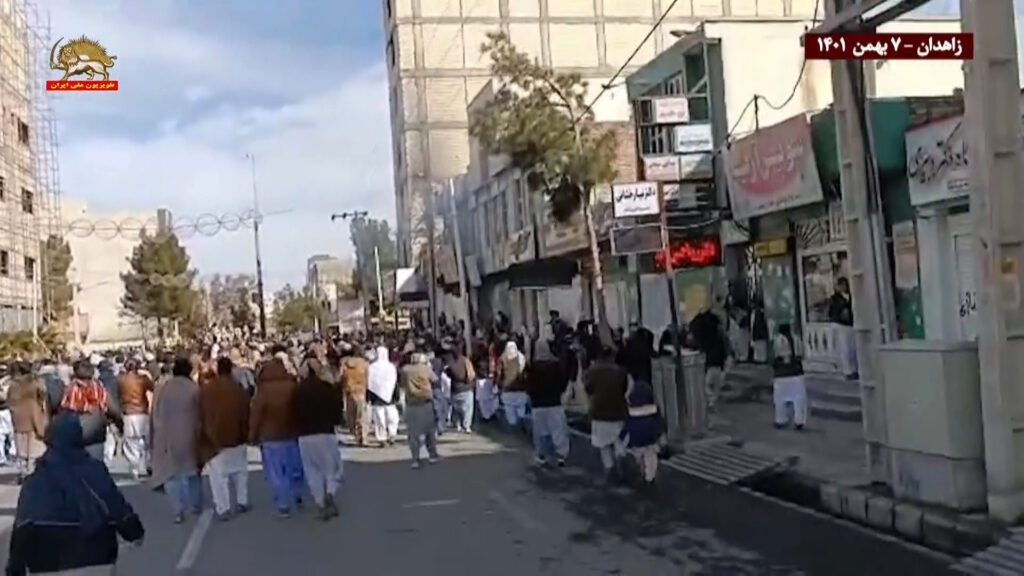 نبذة عن إنتفاضة إيران في يومها الـ 134