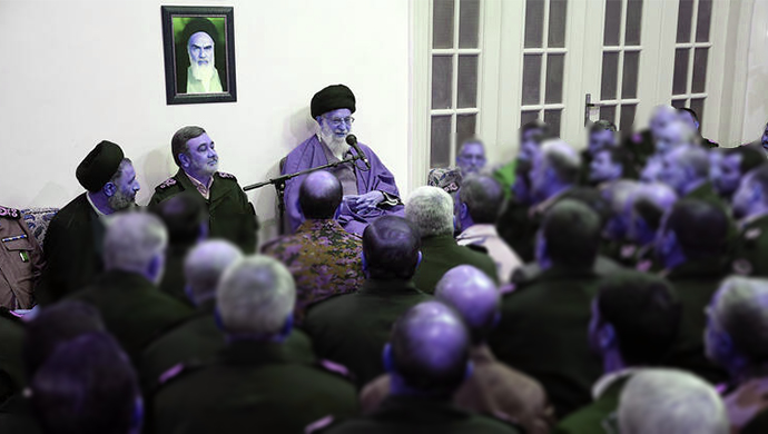 محاولات مستميتة لخامنئي ونظامه لمواجهة الانتفاضة الشعبية