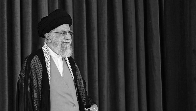 بداية النهاية لعصر الدكتاتورية في إيران!