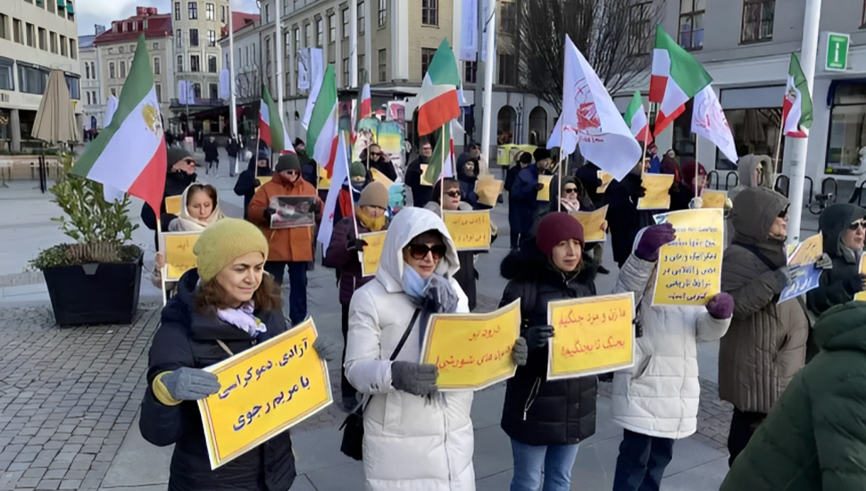 يوتوبوري: مظاهرة أنصار مجاهدي خلق لدعم الانتفاضة في إيران