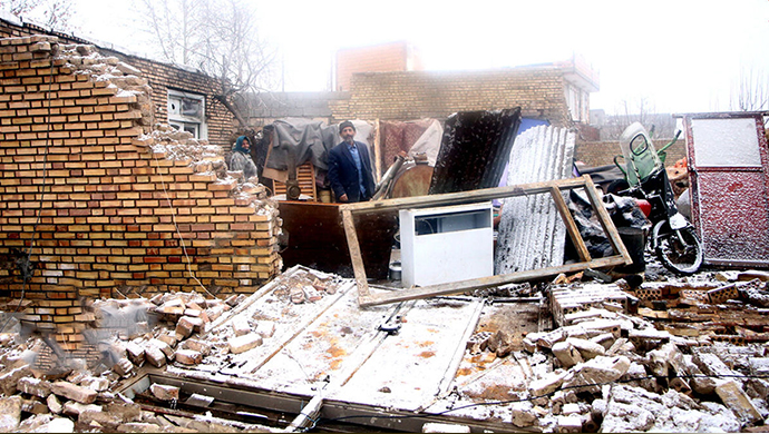 وضع مزر لضحايا زلزال درمدينة خوي في البرد القارس واحتجاجات المواطنين ضد النظام