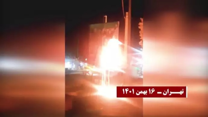 نبذة عن إنتفاضة إيران في يومها الـ143