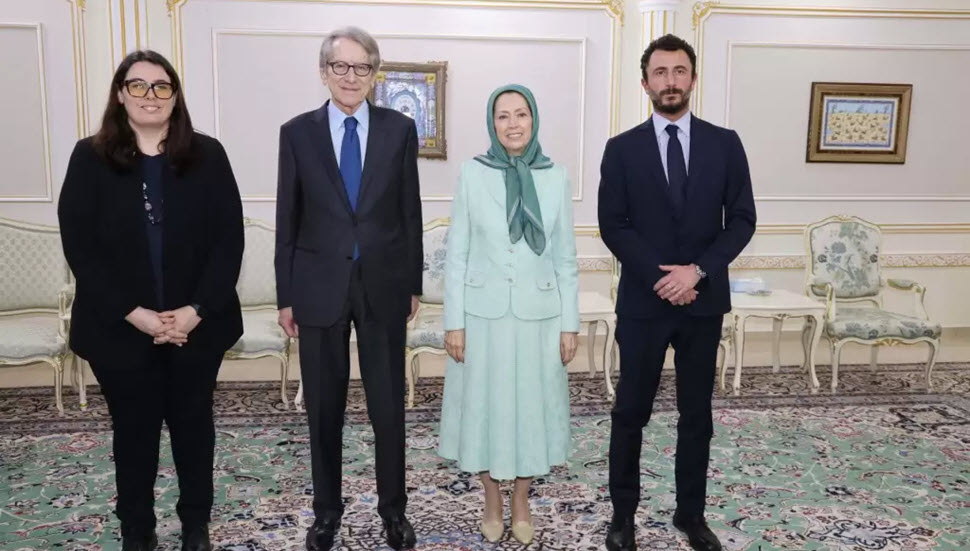 لقاء وفد البرلمان الإيطالي بالسيدة مريم رجوي