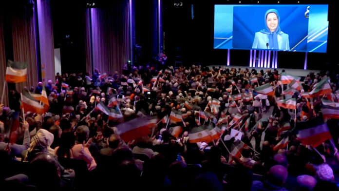 خطة حريات وحقوق النساء في إيران الغد الحرة