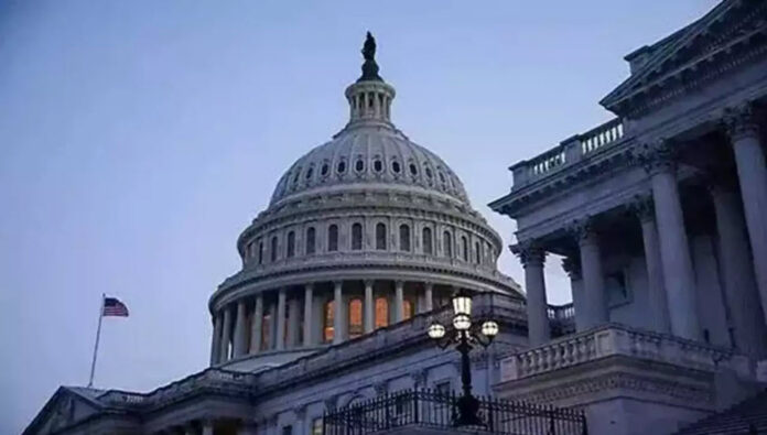 مجلس الشيوخ الأمريكي يدعو إلى إجراء تحقيق من قبل الأمم المتحدة في معسكرات التعذيب السرية في إيران