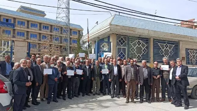 تجمعات احتجاجية للمتقاعدين في مدن مختلفة بإيران