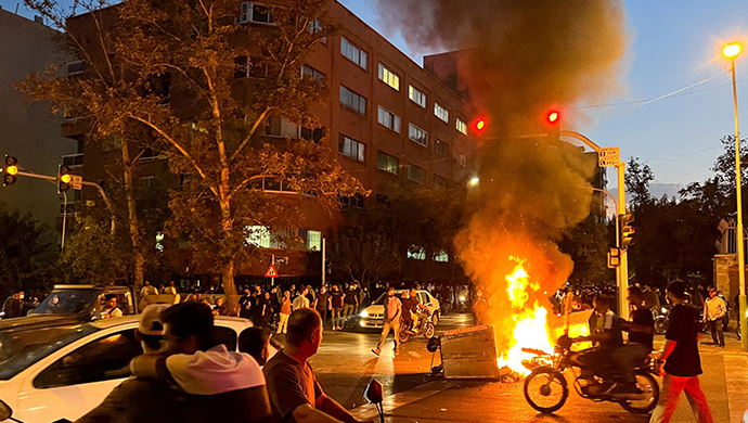 من المستحيل العودة إلى الوضع في إيران قبل الانتفاضة