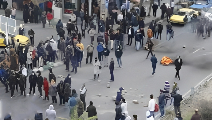 نبذة عن انتفاضة إيران في يومها الـ 223