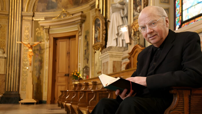 رسالة السيدة مريم رجوي بمناسبة وفاة الأسقف جاك غايو 