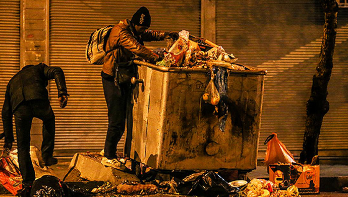 صحيفة "رسالت" تحذر: لا تجعلوا الوضع يشبه الثورة الفرنسية الكبرى!