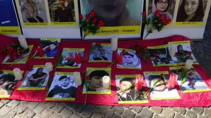 كوبنهاغن، الدنمارك - مظاهرة أنصار منظمة مجاهدي خلقتضامنا ودعماللانتفاضة الوطنية الإيرانية 