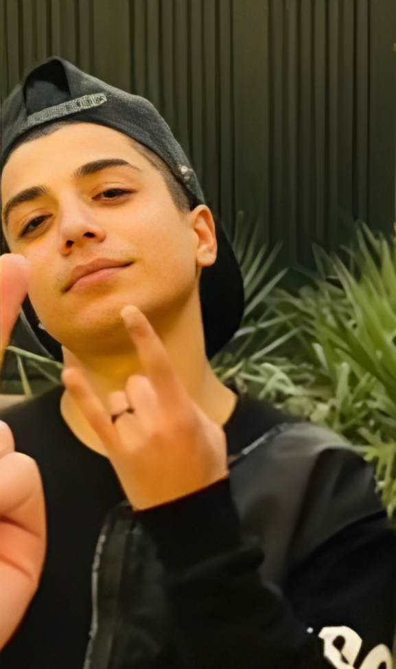 استشهاد أحد فتيان الانتفاضة البالغ من العمر 16 عاما بعد 8 أشهر من الغيبوبة