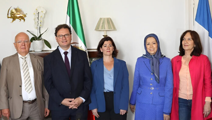 باريس - دعم نواب الجمعية الوطنية الفرنسية لانتفاضة الشعب الإيراني والسيدة مريم رجوي 