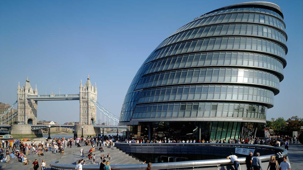 دعم 1220 عضوًا في مجالس المدن من 270 مدينة في إنجلترا لدعم خطة السيدة مريم رجوي