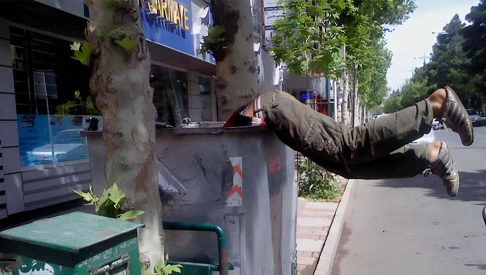 ارتفاع معدل أسعار المواد الغذائية في إيران يؤدي إلى تفاقم الصعوبات الاقتصادية 